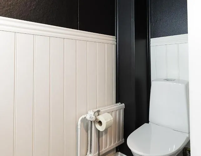 公寓 Cozy - 7 Min To Tampere Airport - Free Parking