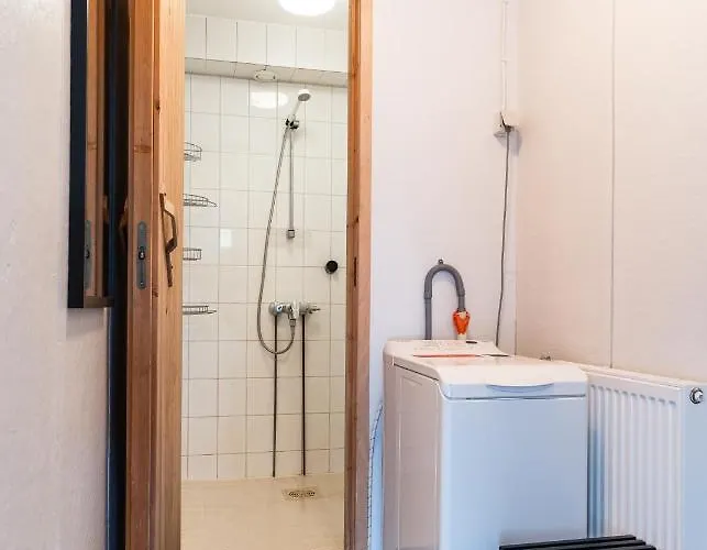 Cozy - 7 Min To Tampere Airport - Free Parking *